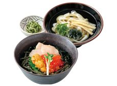 小盛り海鮮三味(さんみ)丼セット